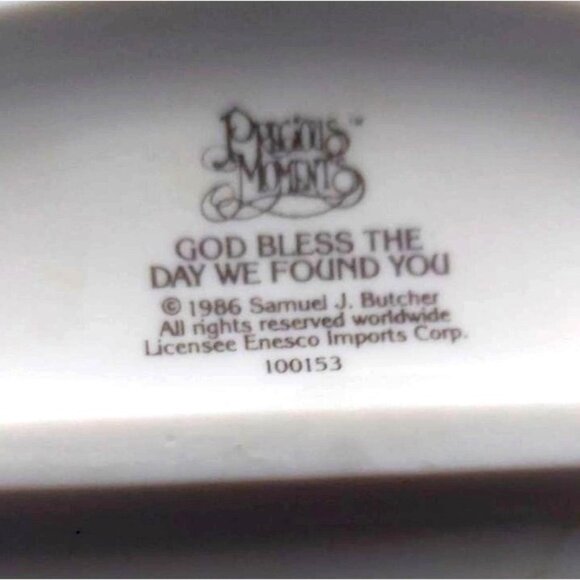 Vintage Precious Moments God Bless The Day We Found You Porcelain Figurine 1986 - Picture 7 of 9